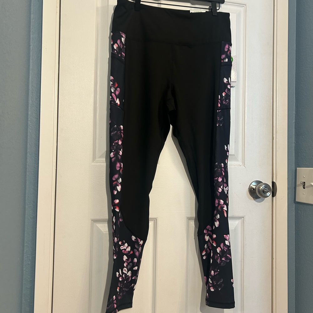 NWT GAIAM Women’s leggings with Purple Floral Accents